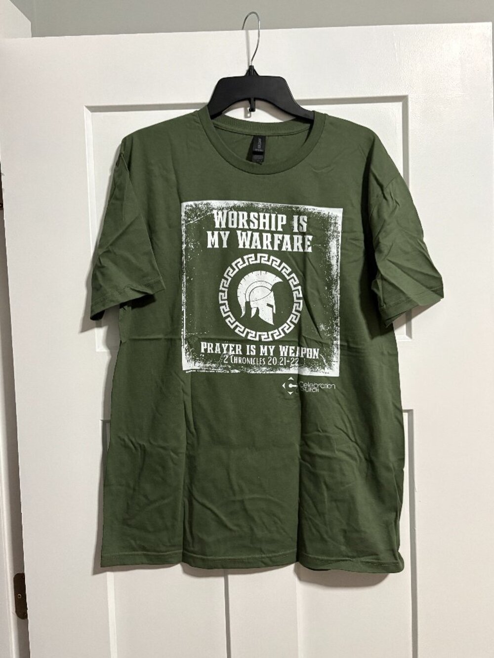 Worship is My Warfare Prayer is My Warrior Celebration Church T-Shirt Green sz L